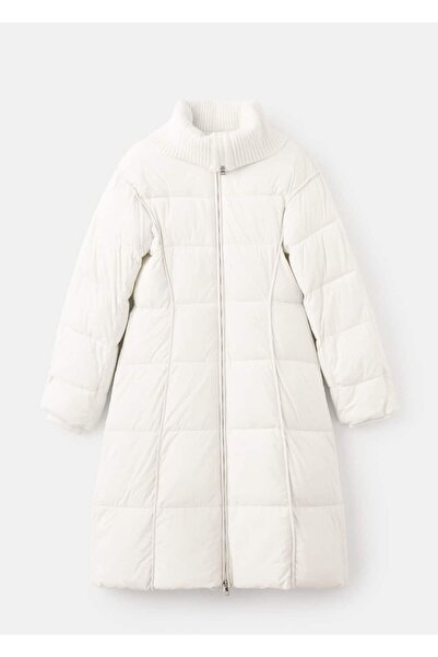 MANGO Woman Dokuma kumaş kapitone anorak