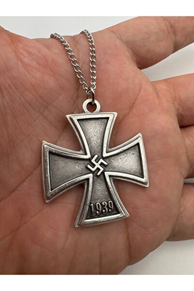 Yuchicly Gri 1939 Demir Haç Madalyası Figürlü kadın erkek Kolye – Antik, Gotik