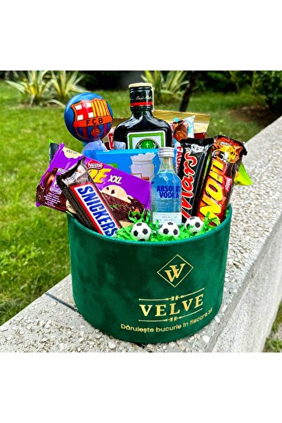 velve Πακέτο Delice, σε πράσινο βελούδινο κουτί, επιλογή από γλυκά και οινοπν...