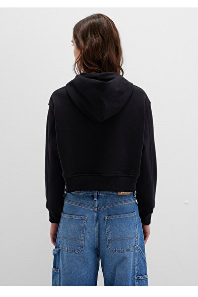 Mavi boxy fit (geniş kutu gibi inen kesim) sweatshirt