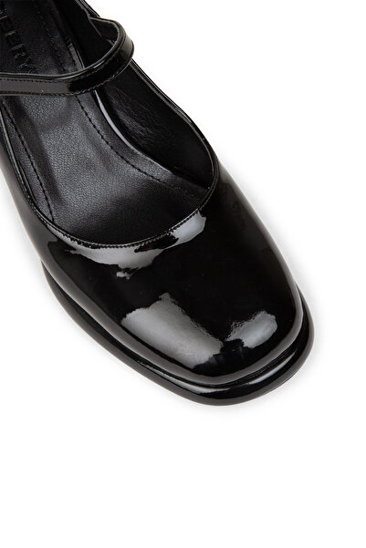 Deery Women's Patent Leather Black Mary Jane Casual Shoes