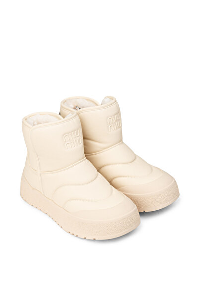 Deery Women's Beige Fur Boots