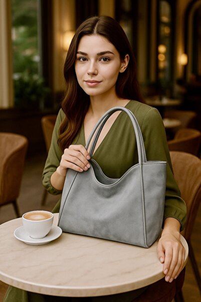 ESTUTE Geantă de umăr și tote casual din piele intoarsa de lux