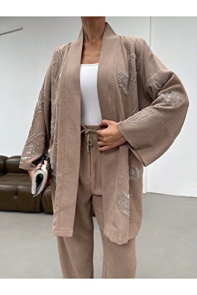 MİA NOURA Women's Oversize Fit Kimono with Beaded Embroidery on the Front