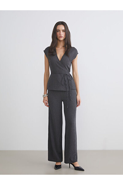 LC Waikiki Timeless Recommendations from Timeless Store |   Textured Wide Leg Women's Trousers with Elastic Waistband