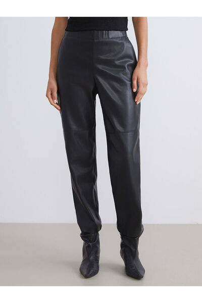 LC Waikiki Γυναικείο παντελόνι εφέ δέρματος με ελαστική μέση