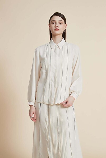 Yola قميص مخطط بأكمام طويلة وتفاصيل بأزرار