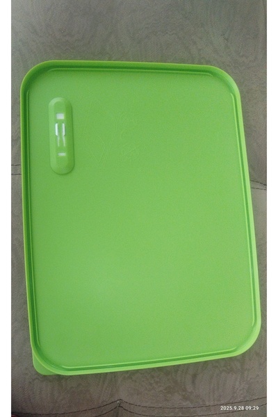 Tupperware Replacement Lid Compatible with Sera 9.9 Liter