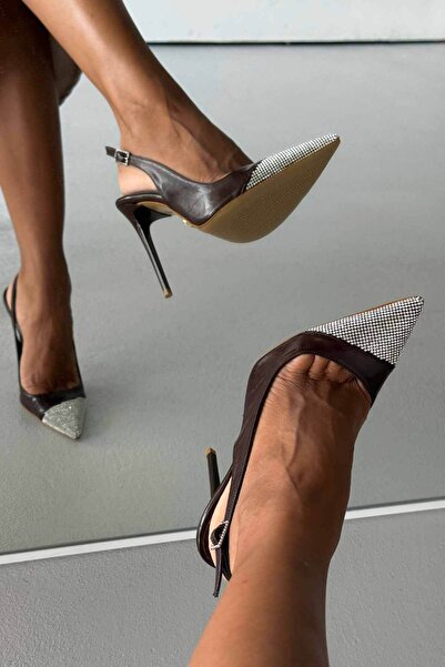 AYAKKABI PRENSİ Jewel Stone Detailed Brown Crinkled Patent Leather