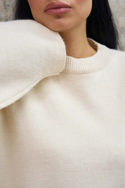 KÜÇÜĞÜM BUTİK Cream Knitwear Casual Sweater