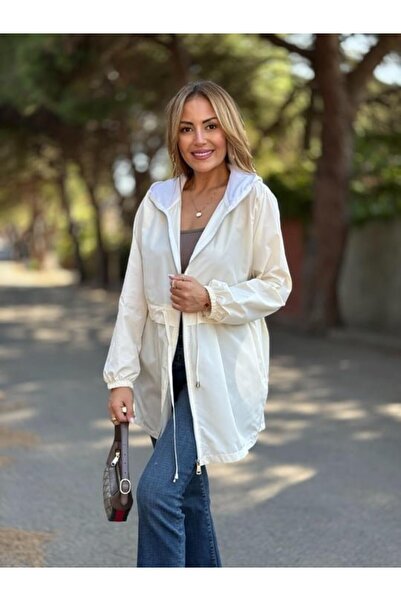 Genel Markalar Kadın Kapüşon Ve Büzgü Detay Yağmurluk