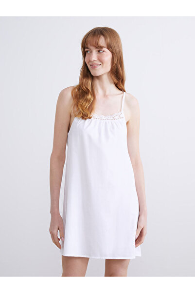 LC Waikiki Ecru Square Collar Lace Detailed Women's Nightgown