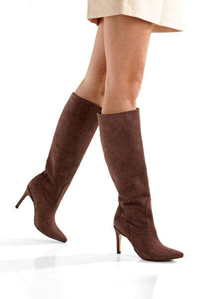 Ayakkabı Podyumum حذاء ''ياسمين'' بني من جلد الغزال بمقدمة مدببة وكعب رفيع 10...