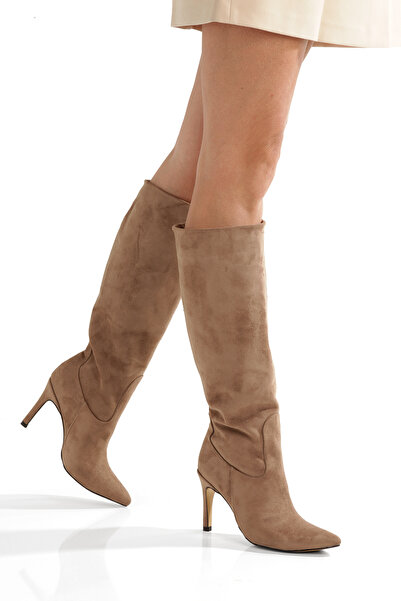 Ayakkabı Podyumum حذاء '' ياسمين '' فيجن من الجلد السويدي بمقدمة مدببة وكعب ر...