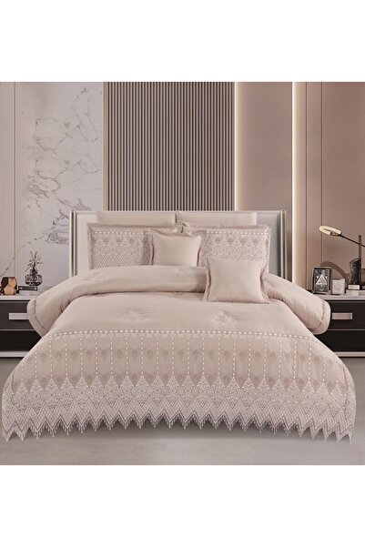 SNOOZYL Royal bridal bedspread with lace design to give you beauty and elegance
