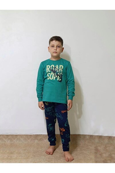 DÜVEN Οι αγόρια που κοιμούνται με το σετ πιτζάμες με σχέδια δεινοσαύρων είναι...