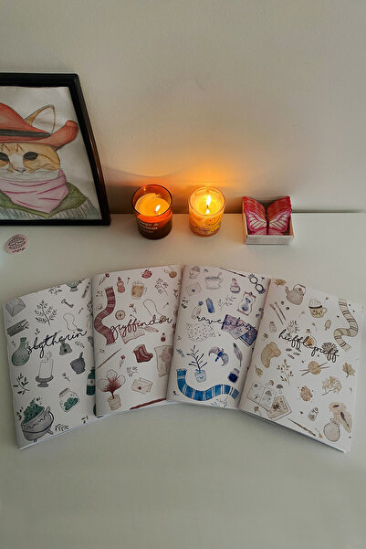 İnci Rüyası Hediyelik Harry Potter 4-Piece Stapled Notebook - Unlined, A5, Notepad, Notebook, 30 Pages