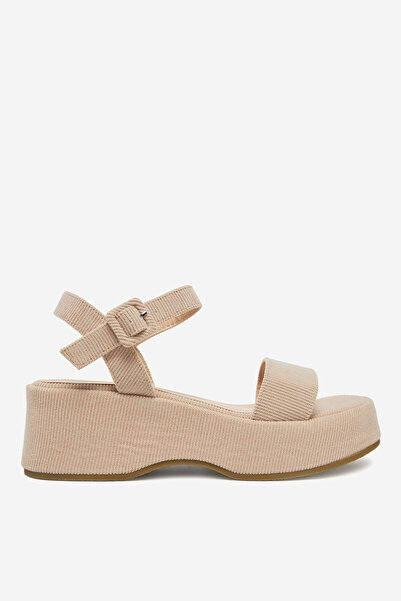 DeeZee Γυναικεία χαμηλά σανδάλια μπεζ με πλατφόρμα, 41