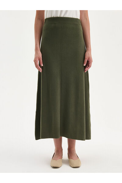 LC Waikiki Peak Yeni Sezon Beli Lastikli Kadın Triko Etek