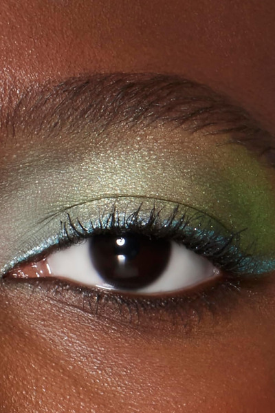 ELF 10 Göz Farı Paleti,10 Ultra Pigmentli Renk, Vegan