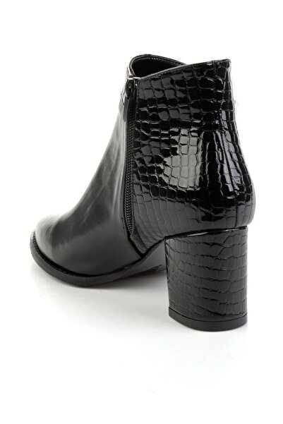 Bambi Siyah Siyah Kadın Bot & Bootie K02233050111