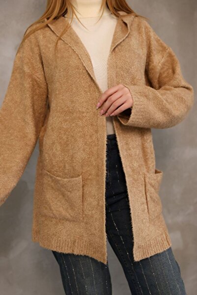 VELLICHOR كارديجان طويل ذو ملمس ناعم باللون البيج