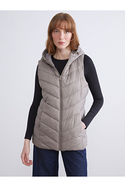 LC Waikiki Ozmarka New Season Hooded Women's Puffer Vest