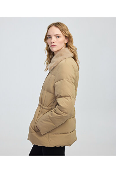 İpekyol Quilted Coat with Faux Fur Collar