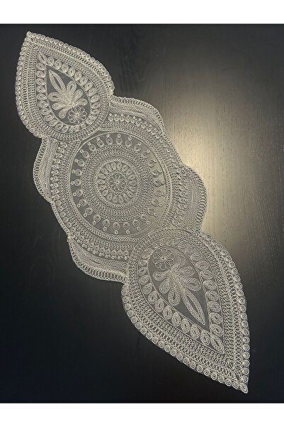 Lionvia Lüks runner , Dantel detaylı , Masa üstü runner