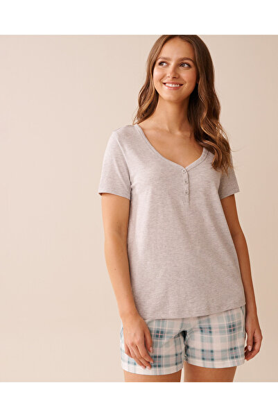 La Vie en Rose Henley T-shirt