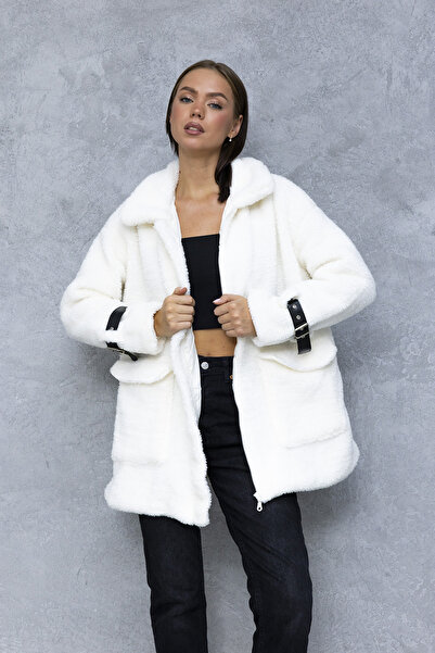 GİYSA Жіночий пухнастий пальто з високим коміром і застібкою на рукавах, білий - 5206