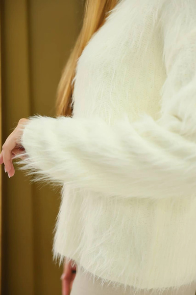 Myra Mars Bearded Button Detail Cardigan-Ecru