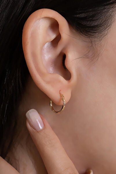 AMES GOLD KUYUMCULUK 14 Ayar Altın İtalyan Çizgili Halka Küpe 1,4 cm