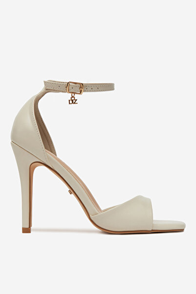 DeeZee Γυναικεία ψηλοτάκουνα πέδιλα με χαμηλό τακούνι, μπεζ στιλέτο 38