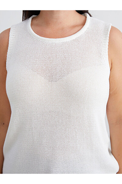 LC Waikiki Ecru Plus Size Crew Neck Women's Knit Sweater