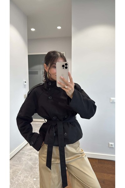 Genel Markalar DİK YAKA KUŞAKLI KISA TRENÇKOT