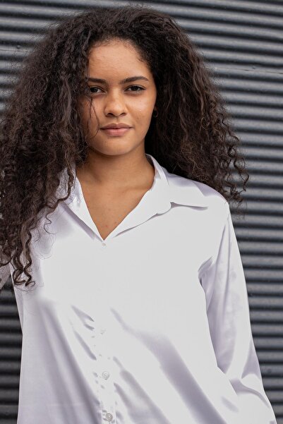 Jument Women's Silky Textured Collared Long Sleeve Shirt - Cream