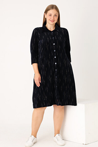 İntensive Lacivert Boydan Düğmeli Cepli Kadife Büyük Beden Elbise