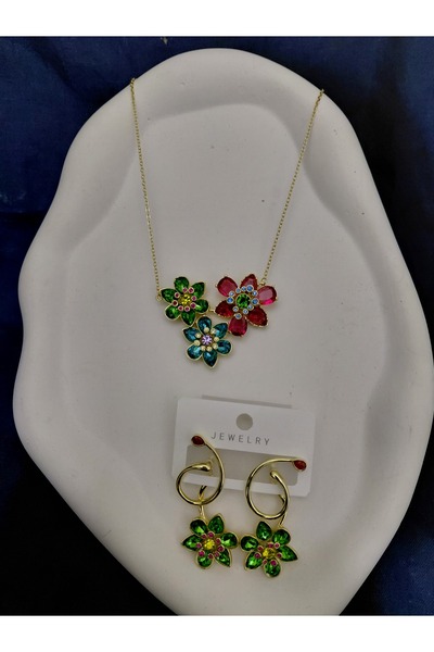 lavantebutik Çelik Marka Model Üç Çiçekli Zirkon Taşlı Kolye Küpe Set