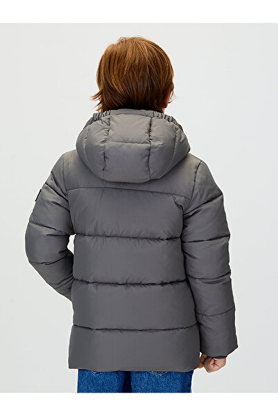 Calvin Klein Erkek Çocuk Essential Puffer Mont