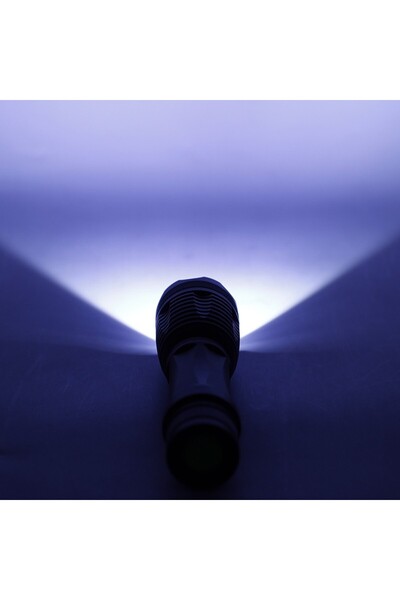 PROCART Tactical LED flashlight CREE 10W, 4 lighting modes, Zoom, range 800 m, battery