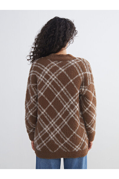 LC Waikiki Kahverengi V Yaka Desenli Kadın Triko Hırka