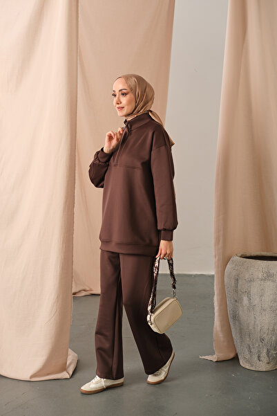 LOCCO Γυναικείο κοστούμι με μισό φερμουάρ καφέ