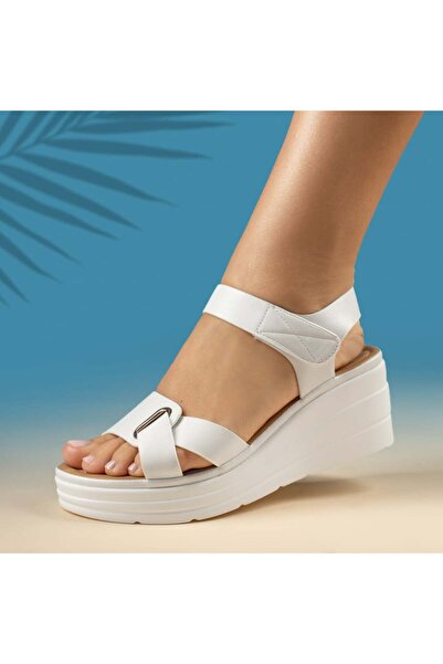 Modlet.ro Sandale albe cu platformă pentru femei și barete autoadezive MOD13844