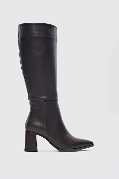 selin shoes Avira Sivri Burunlu Kalın Topuklu Kadın Çizme- KAHVERENGİ