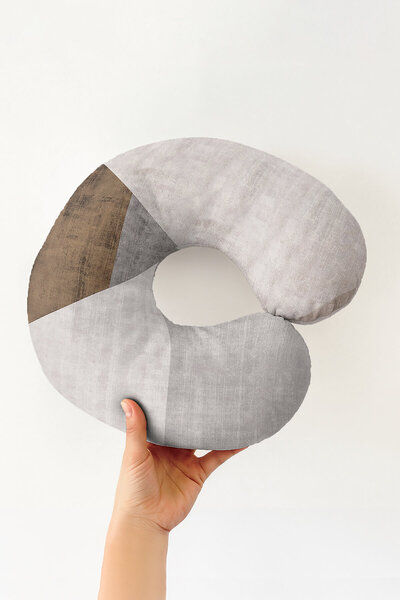 Evimde Bambaşka Pernă ergonomică pentru gât cu model geometric modern - Pernă...