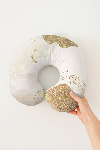 Evimde Bambaşka Pernă modernă abstractă pentru gât cu detalii aurii - Pernă d...