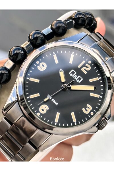 Q&Q Men's Wristwatch, Smoked Steel Band with Numbers, 5 Atm Water Resistant, ...