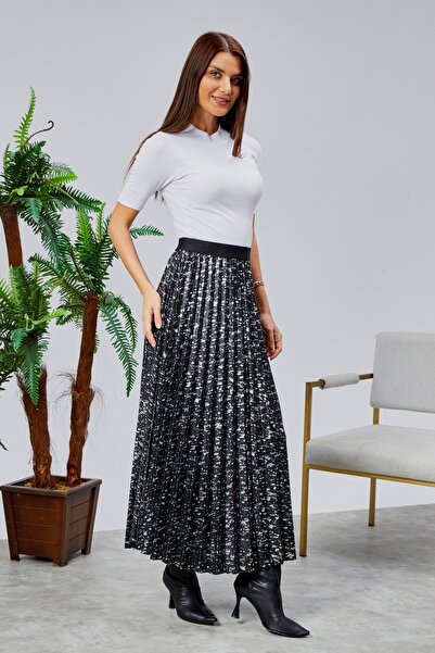 Wissi Life Varak Pattern Pleated Black Skirt