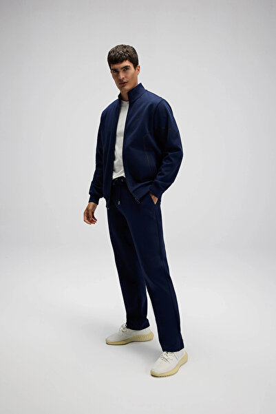 Ellesse Βαμβακερό παντελόνι με κανονική εφαρμογή κανονικής μέσης, ίσιο πόδι Ανδρικό παντελόνι EM546